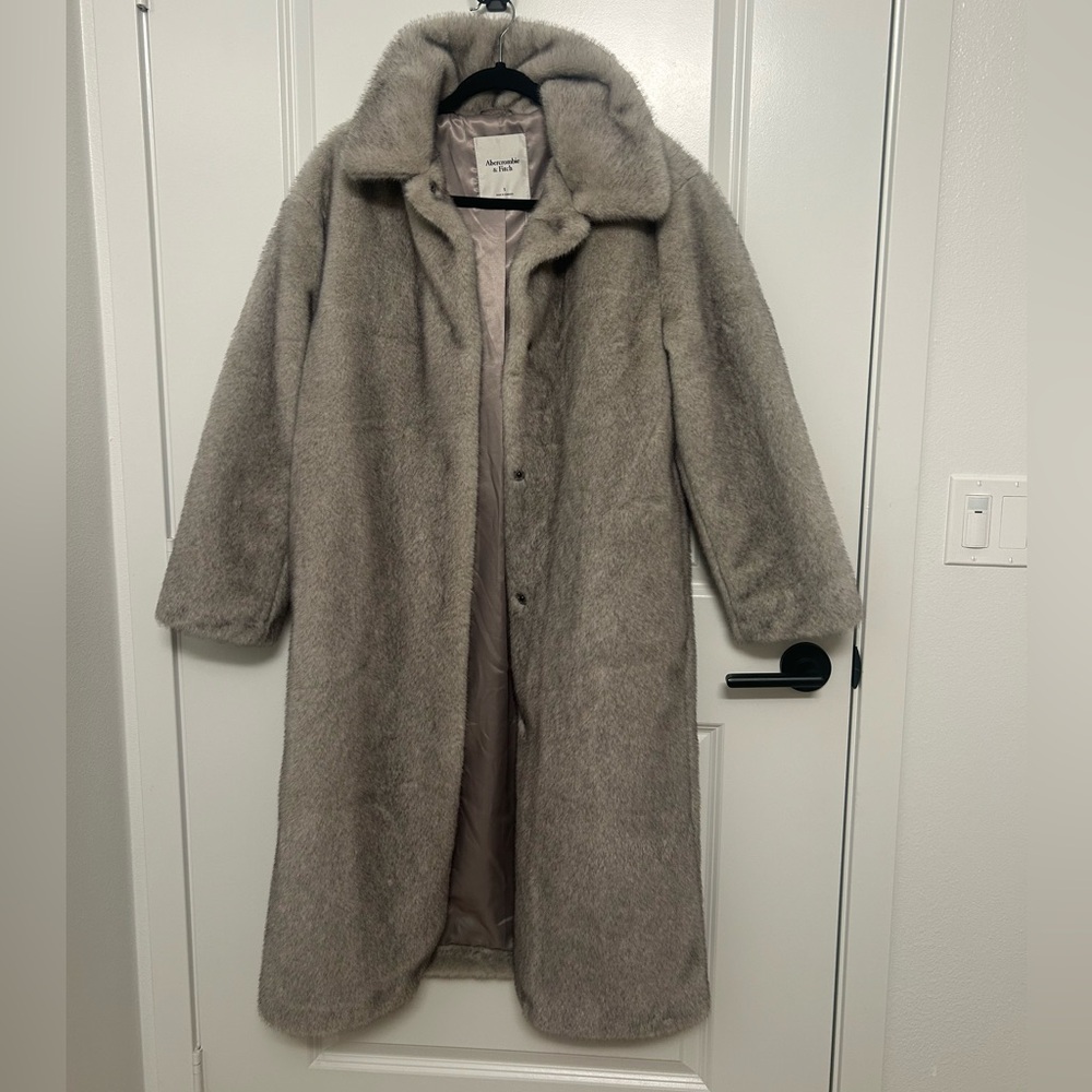 Abercrombie & Fitch Soft Gray Faux Fur Coat
